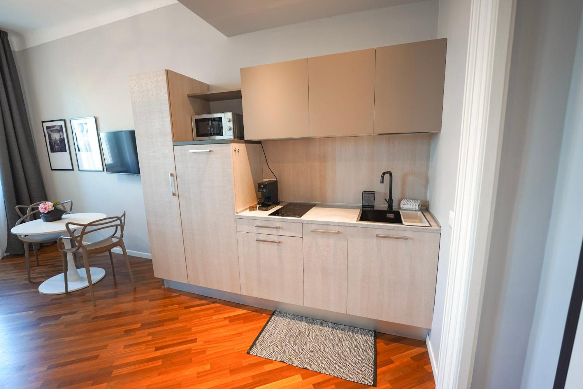 Sofia Residence Stazione Trieste Extérieur photo